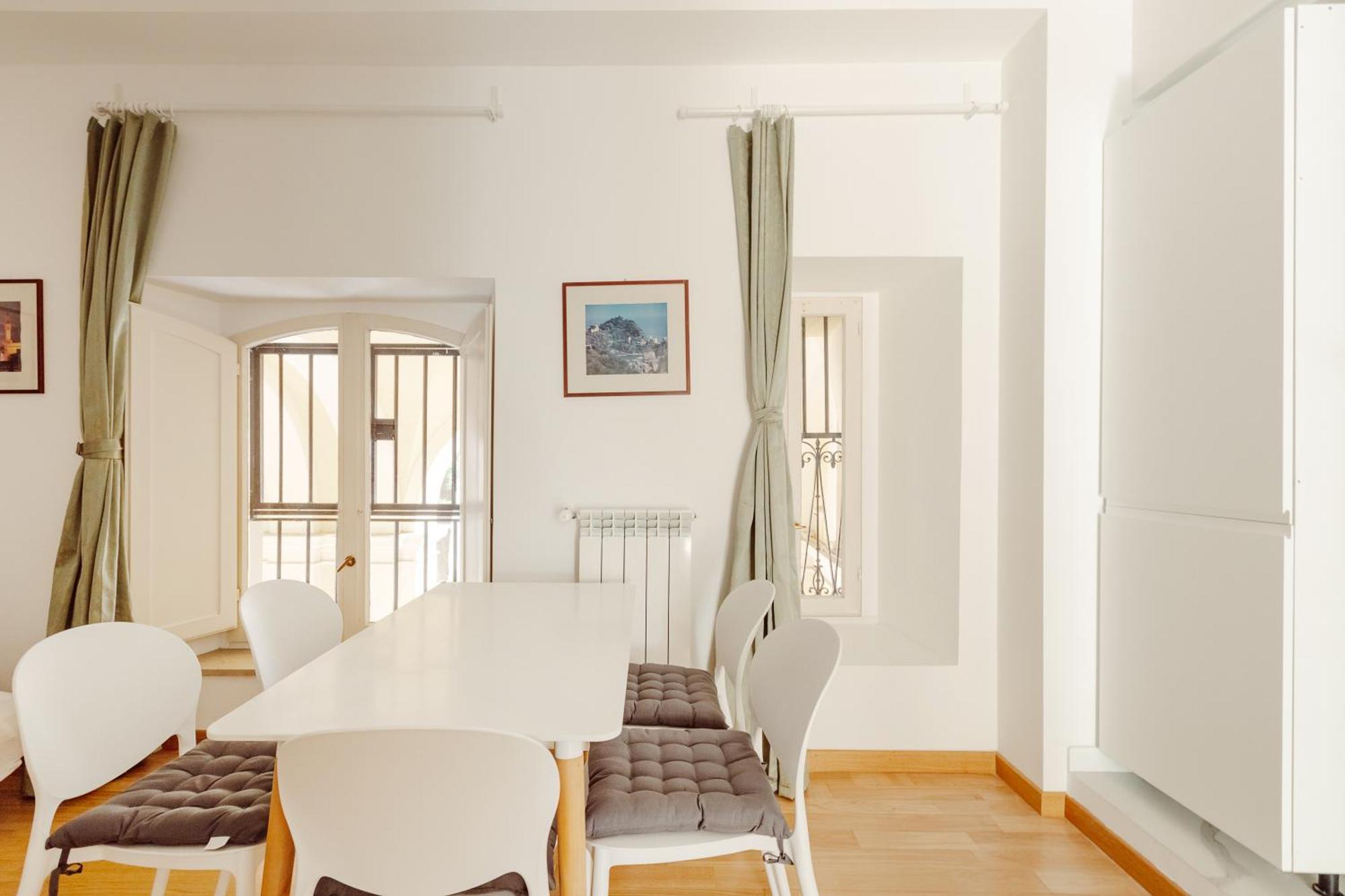 Happy Home — Foto 1
